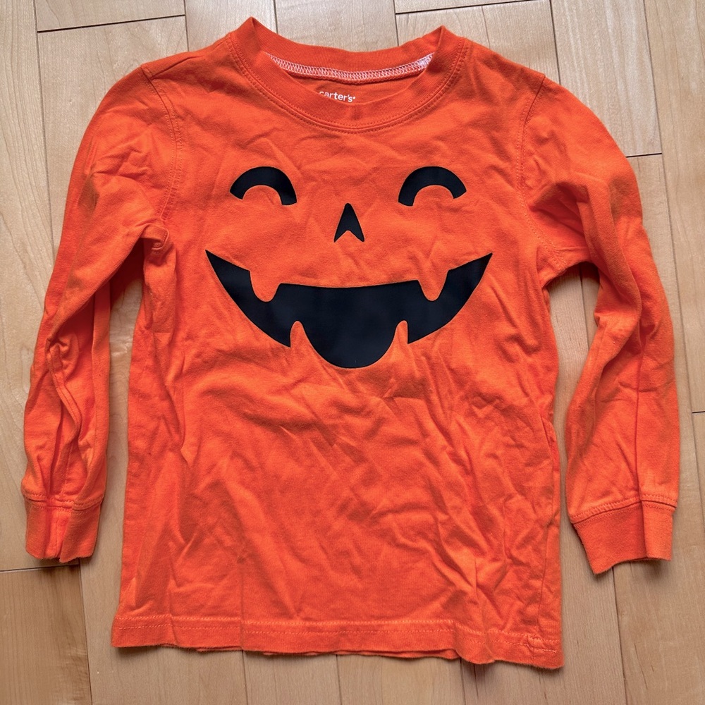 Carter’s long sleeve tshirt, 4T